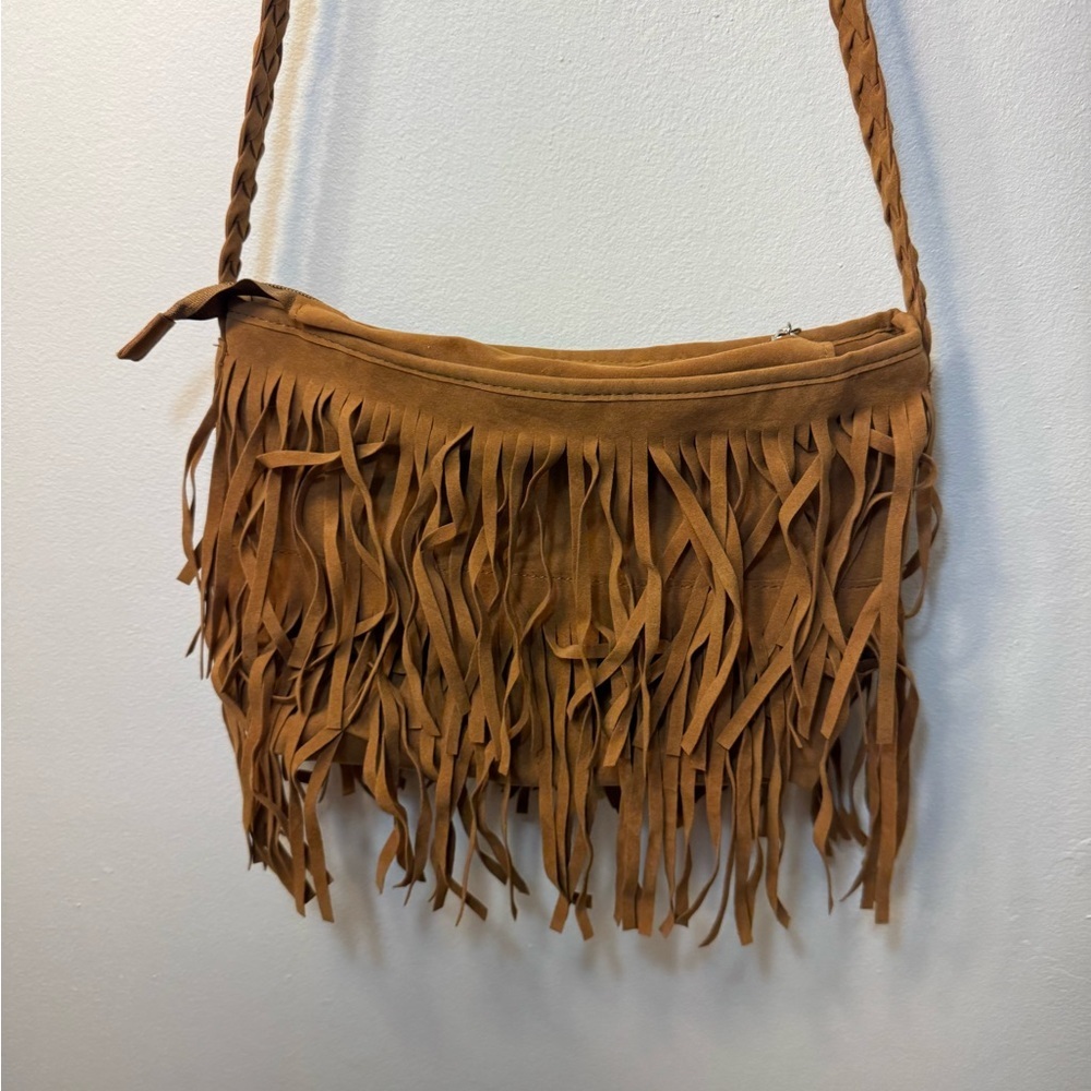 Stylish Brown Fringe Shoulder Bag - Picture 3 of 6